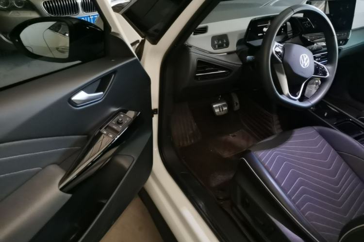 Used Volkswagen ID.3 2024 Outstanding Edition Driver Seat