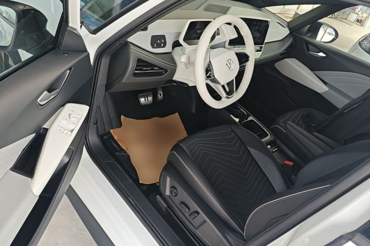 Used Volkswagen ID.3 2024 Outstanding Edition Driver Seat