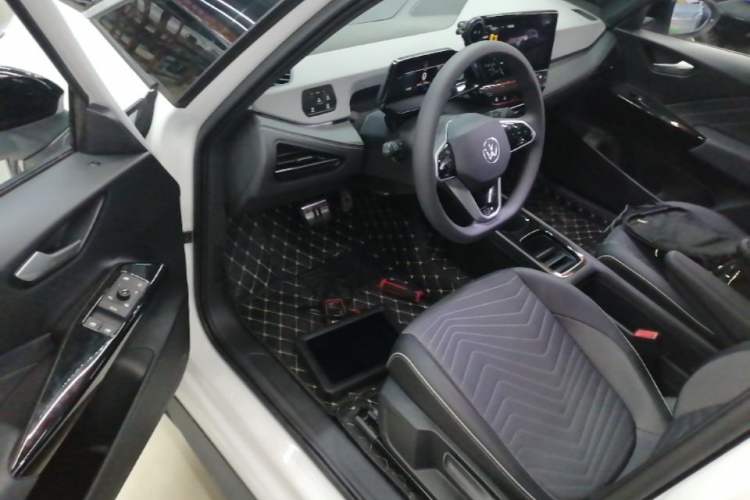 Used Volkswagen ID.3 2024 Pure & Smart Edition Driver Seat