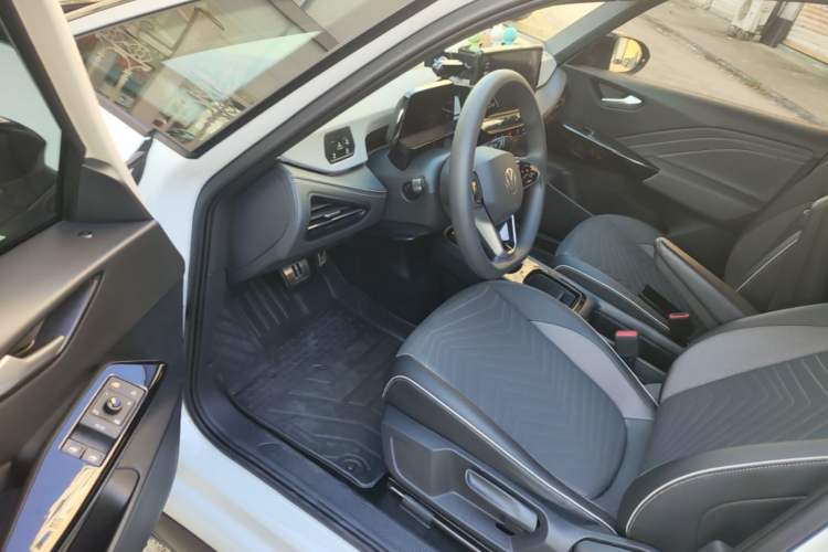 Used Volkswagen ID.3 2024 Pure & Smart Edition Driver Seat