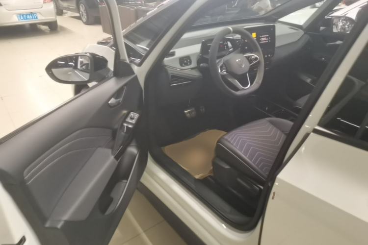 Used Volkswagen ID.3 2024 Pure & Smart Edition Driver Seat