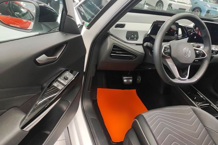Used Volkswagen ID.3 2024 Outstanding Edition Driver Seat