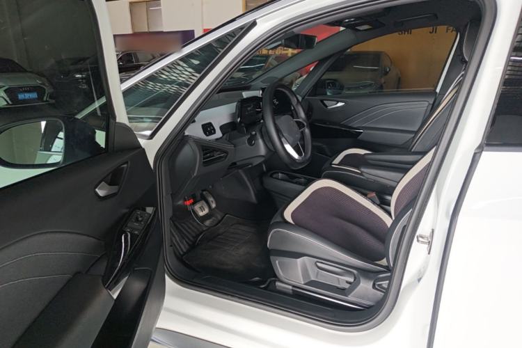 Used Volkswagen ID.3 2024 Pure & Smart Edition Driver Seat