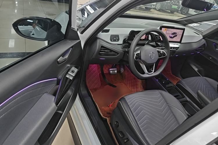 Used Volkswagen ID.3 2024 Outstanding Edition Driver Seat