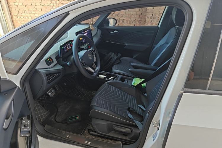 Used Volkswagen ID.3 2024 Pure & Smart Edition Driver Seat