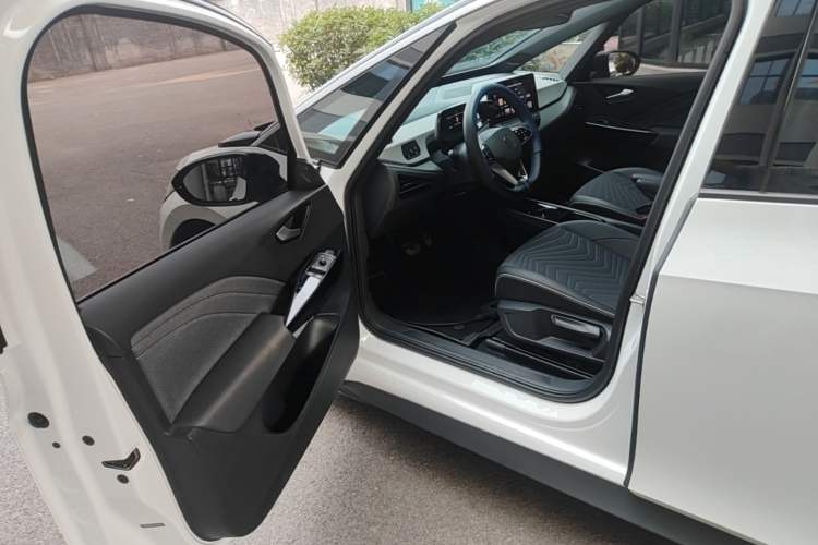Used Volkswagen ID.3 2024 Pure & Smart Edition Driver Seat