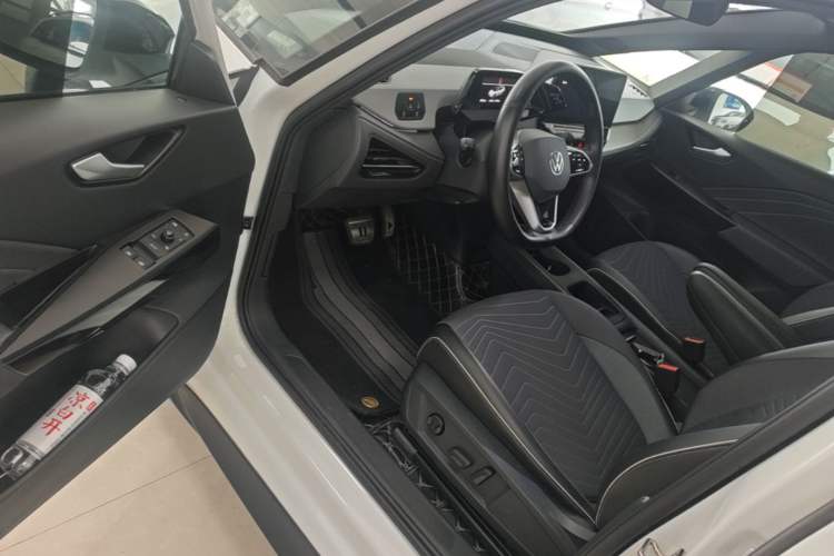 Used Volkswagen ID.3 2024 Outstanding Edition Driver Seat