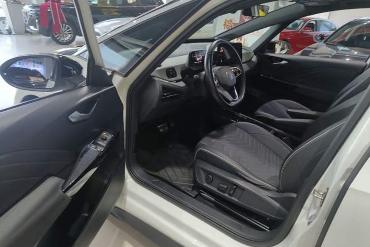 Used Volkswagen ID.3 2024 Outstanding Edition Driver Seat