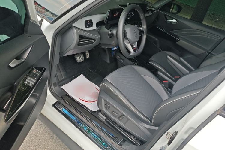 Used Volkswagen ID.3 2024 Outstanding Edition Driver Seat
