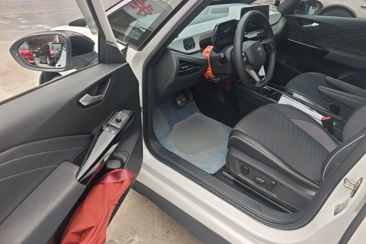 Used Volkswagen ID.3 2024 Pure & Smart Edition Driver Seat