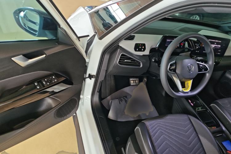 Used Volkswagen ID.3 2024 Pure & Smart Edition Driver Seat