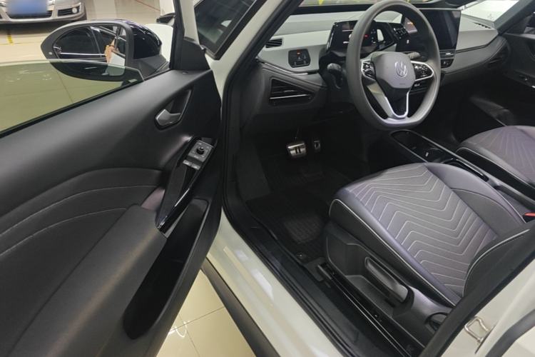 Used Volkswagen ID.3 2024 Pure & Smart Edition Driver Seat