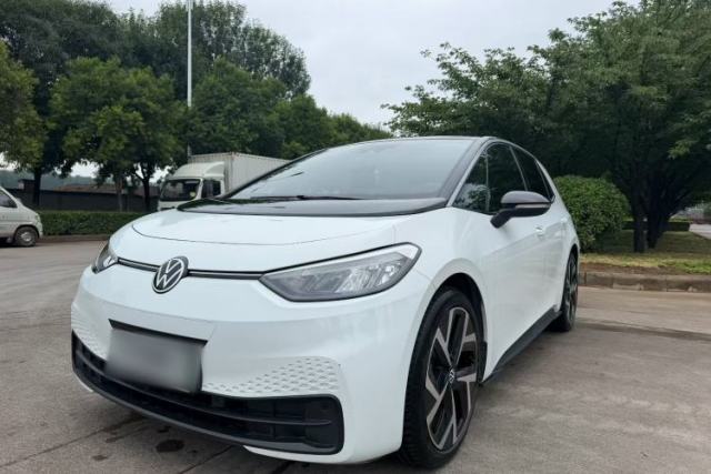 Ojetý Volkswagen ID.3 2024 Pure & Smart Edition