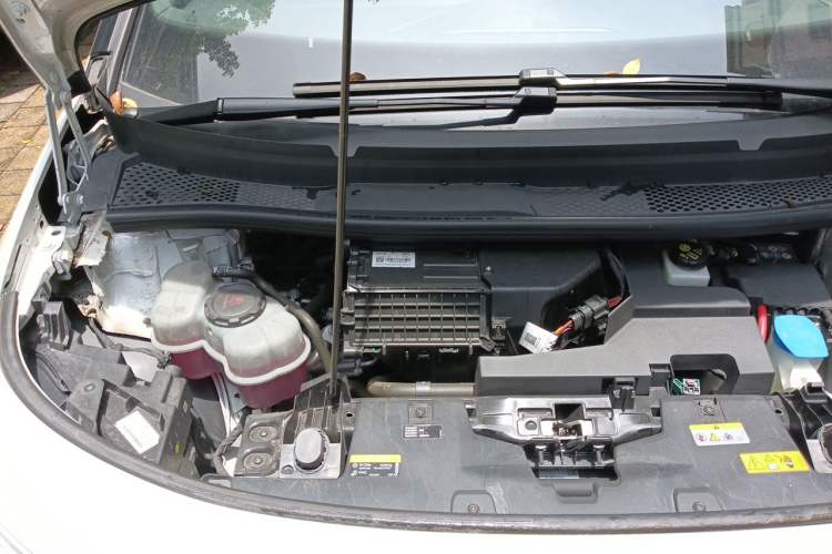 Used Volkswagen ID.3 2024 Outstanding Edition Engine Bay Right