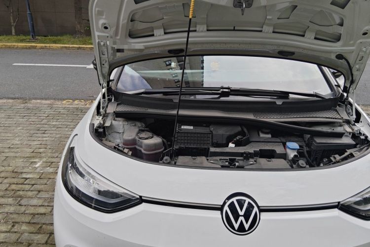 Used Volkswagen ID.3 2024 Pure & Smart Edition Engine Bay Right