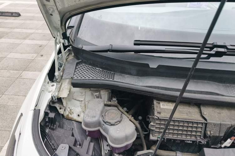 Used Volkswagen ID.3 2024 Outstanding Edition Engine Bay Right