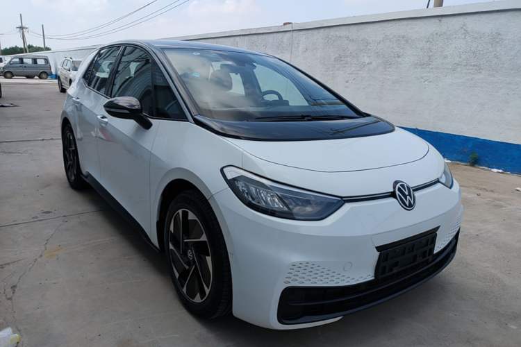 Used Volkswagen ID.3 2024 Pure & Smart Edition Exterior 1