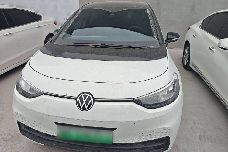 Used Volkswagen ID.3 2024 Outstanding Edition Exterior 1