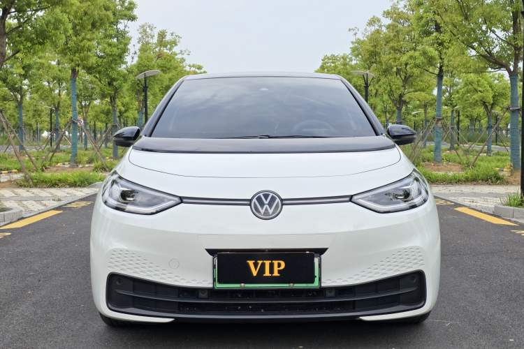 Used Volkswagen ID.3 2024 Intelligent Edition Exterior 1