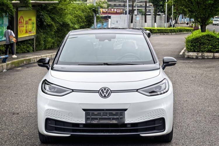 Used Volkswagen ID.3 2024 Intelligent Edition Exterior 1
