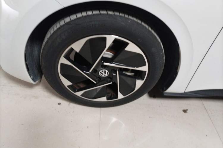 Used Volkswagen ID.3 2024 Pure & Smart Edition Exterior 1