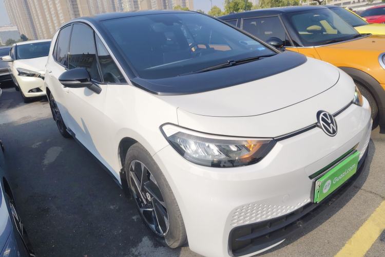 Used Volkswagen ID.3 2024 Pure & Smart Edition Exterior 2