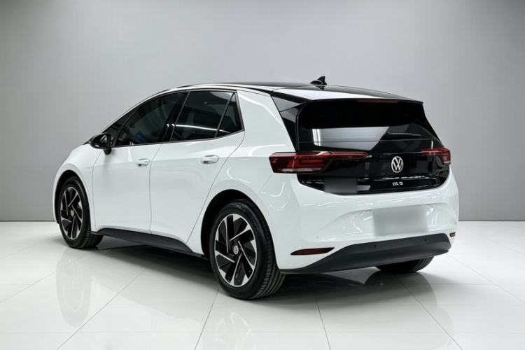Used Volkswagen ID.3 2024 Pure & Smart Edition Exterior 2