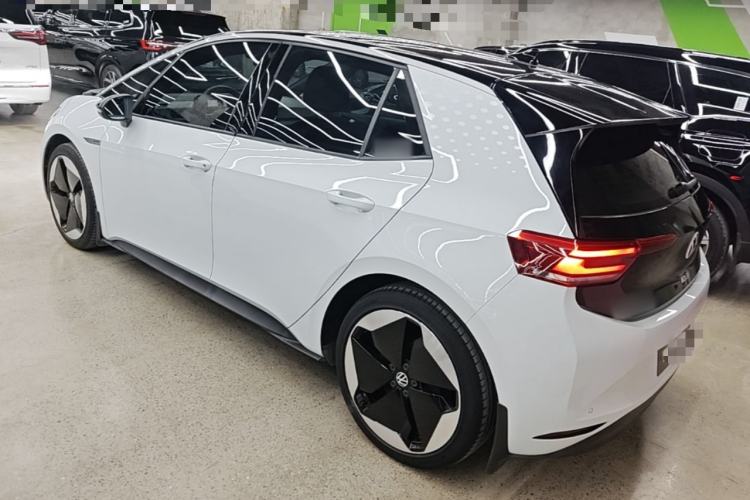 Used Volkswagen ID.3 2024 Pure & Smart Edition Exterior 2