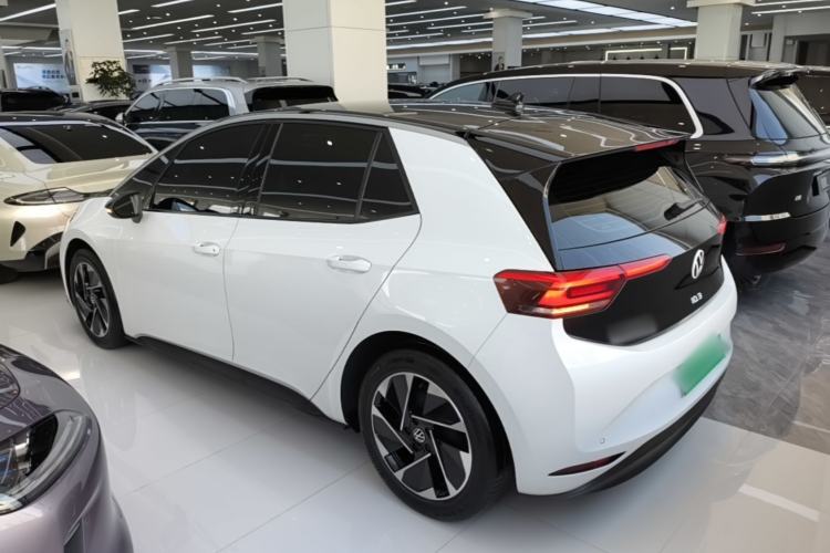 Used Volkswagen ID.3 2024 Pure & Smart Edition Exterior 2