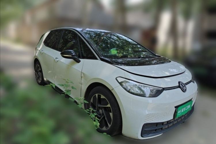 Used Volkswagen ID.3 2024 Pure & Smart Edition Exterior 2