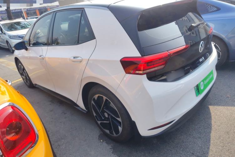 Used Volkswagen ID.3 2024 Pure & Smart Edition Exterior 3