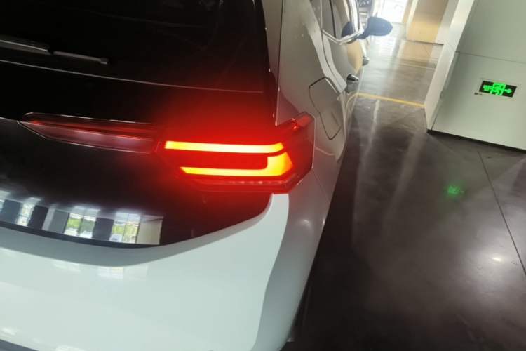 Used Volkswagen ID.3 2024 Pure & Smart Edition Exterior 3