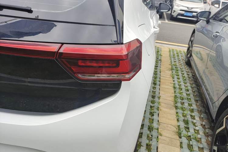 Used Volkswagen ID.3 2024 Pure & Smart Edition Exterior 3