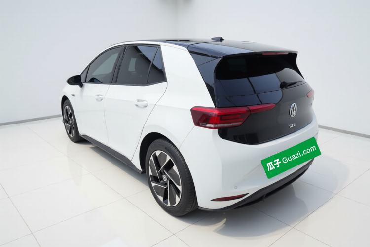 Used Volkswagen ID.3 2024 Outstanding Edition Exterior 3