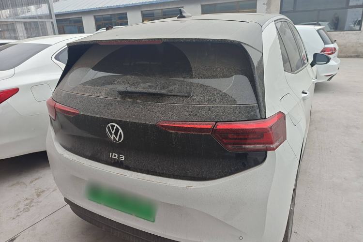 Used Volkswagen ID.3 2024 Outstanding Edition Exterior 4