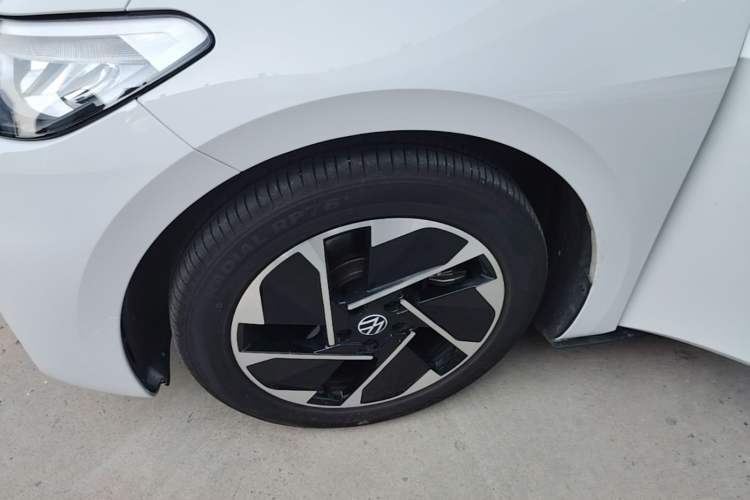 Used Volkswagen ID.3 2024 Pure & Smart Edition Exterior 4