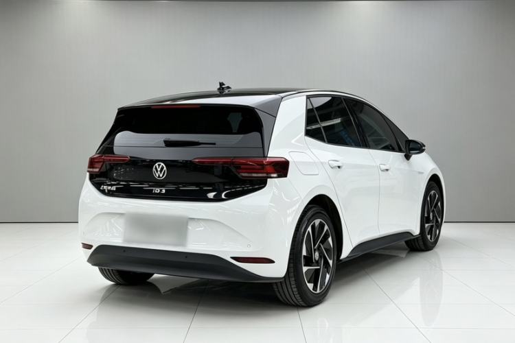 Used Volkswagen ID.3 2024 Pure & Smart Edition Exterior 4