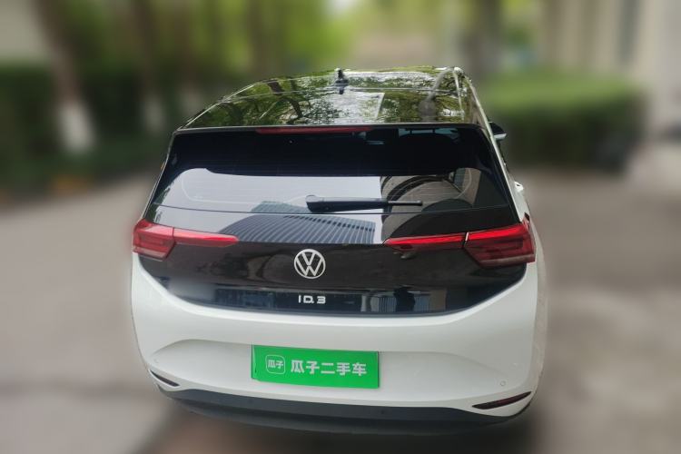 Used Volkswagen ID.3 2024 Outstanding Edition Exterior 4