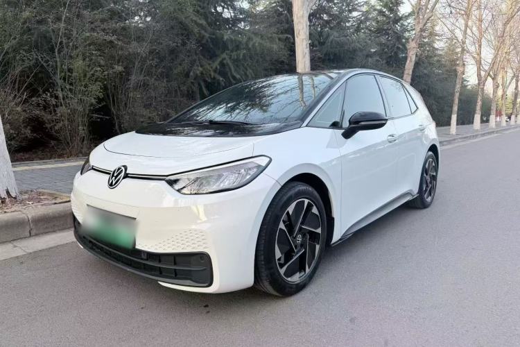 Used Volkswagen ID.3 2024 Outstanding Edition Exterior 4