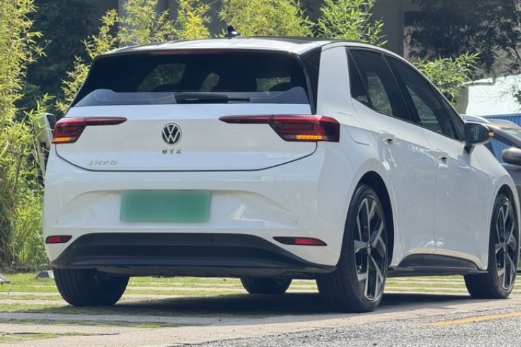 Used Volkswagen ID.3 2024 Pure & Smart Edition Exterior 4
