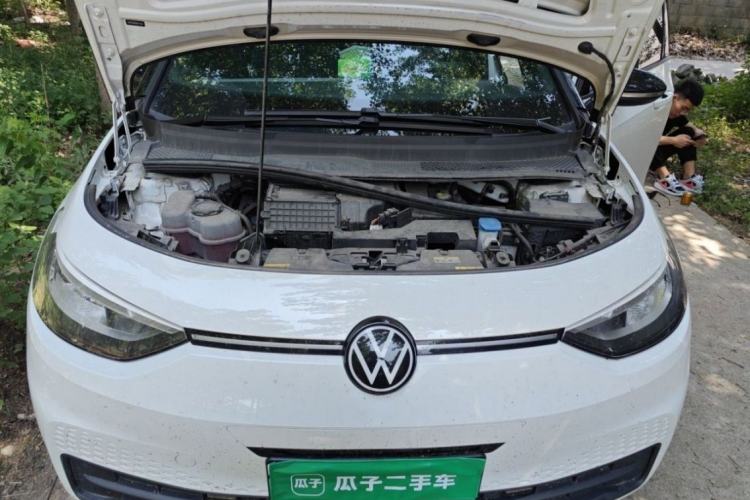 Used Volkswagen ID.3 2024 Pure & Smart Edition Exterior 4