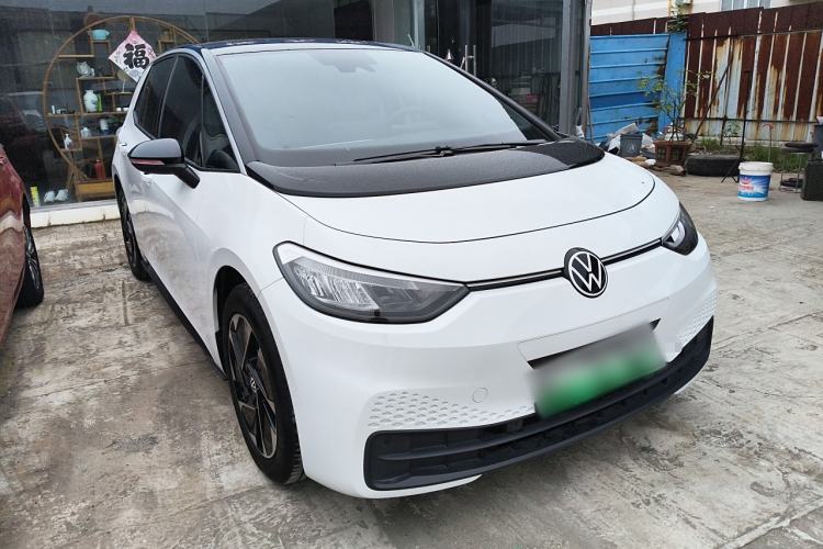 Used Volkswagen ID.3 2024 Pure & Smart Edition Exterior 5