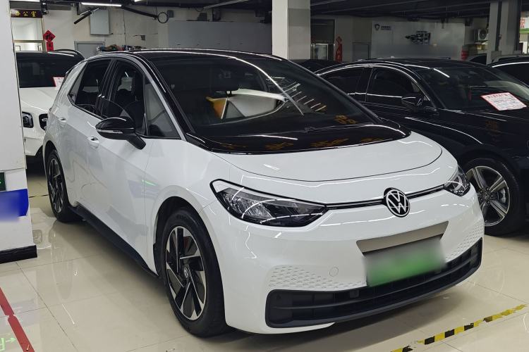 Used Volkswagen ID.3 2024 Pure & Smart Edition Exterior 6