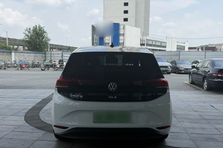 Used Volkswagen ID.3 2024 Outstanding Edition Exterior 7