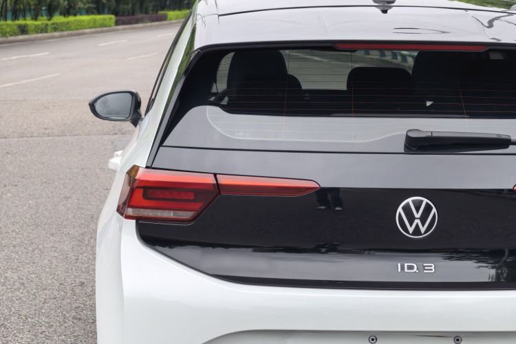 Used Volkswagen ID.3 2024 Intelligent Edition Exterior 8