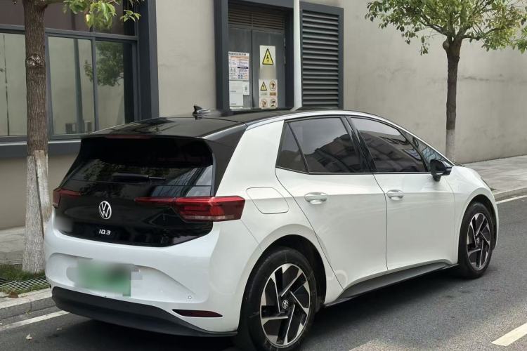 Used Volkswagen ID.3 2024 Intelligent Edition Exterior 8