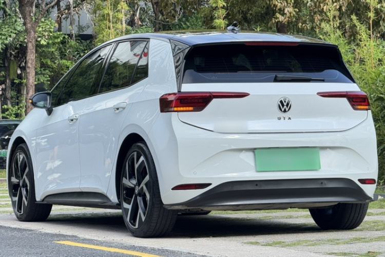 Used Volkswagen ID.3 2024 Pure & Smart Edition Exterior 9