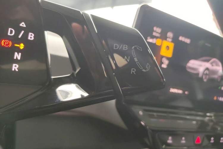 Used Volkswagen ID.3 2024 Pure & Smart Edition Gear Lever