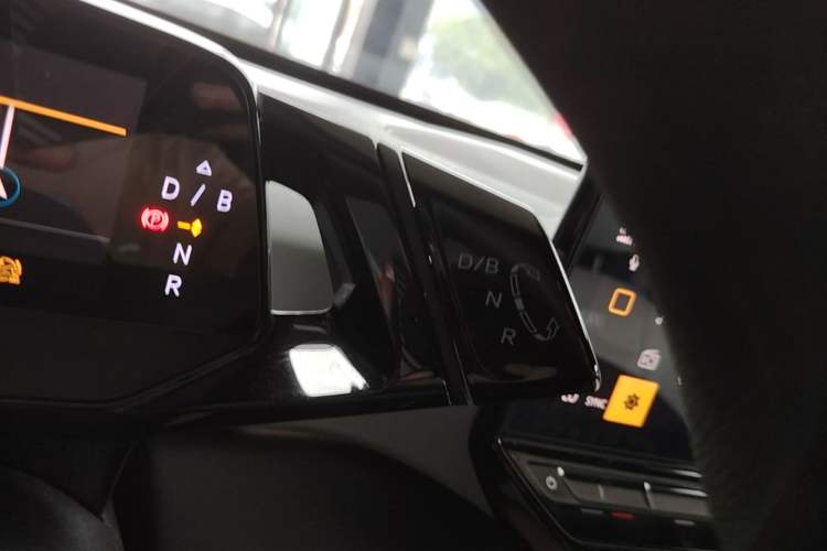 Used Volkswagen ID.3 2024 Pure & Smart Edition Gear Lever