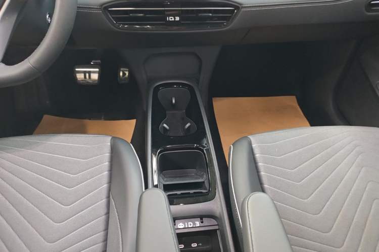 Used Volkswagen ID.3 2024 Outstanding Edition Gear Lever